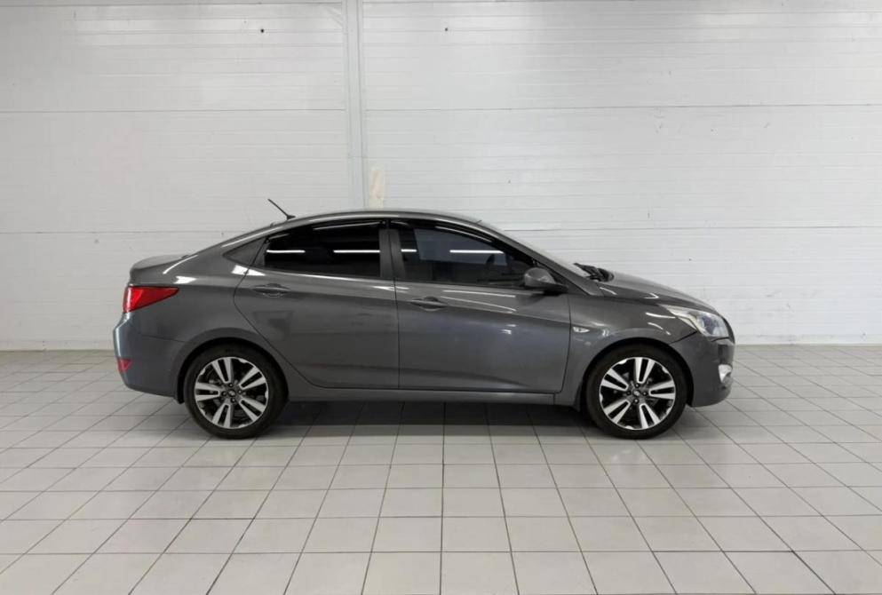 Hyundai Solaris I Астрахань  - изображение 5