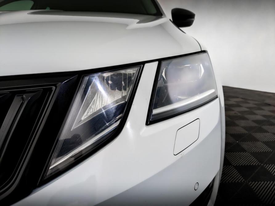 Skoda Octavia III (A7) Рестайлинг Санкт-Петербург  - изображение 17