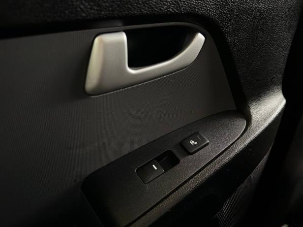 Kia Sportage III Рестайлинг с пробегом 2014 года, цена 1 339 900 рублей, 181400 км, внедорожник, Автокод Объявления