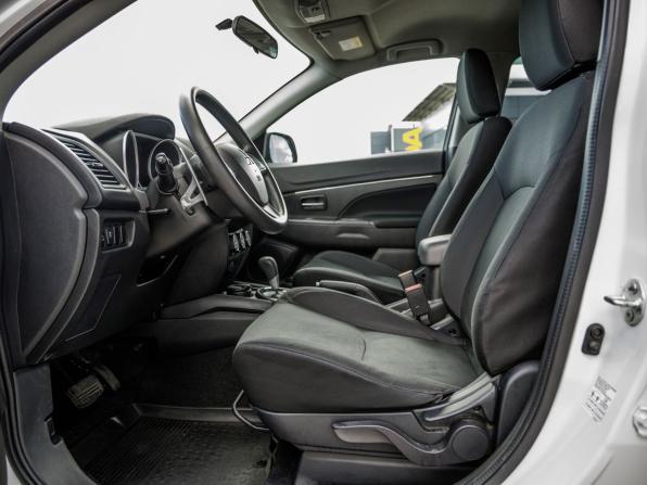 Mitsubishi ASX I Рестайлинг с пробегом 2015 года, цена 1 378 000 рублей, 158832 км, внедорожник, Автокод Объявления