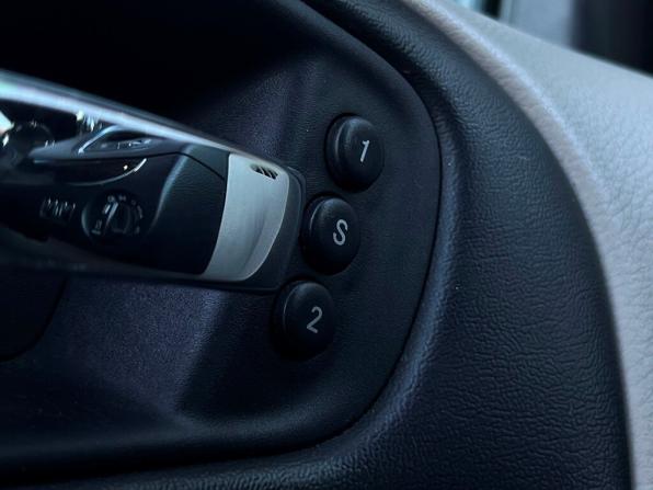 Chrysler Voyager V Рестайлинг с пробегом 2014 года, цена 1 526 300 рублей, 264862 км, минивэн, Автокод Объявления