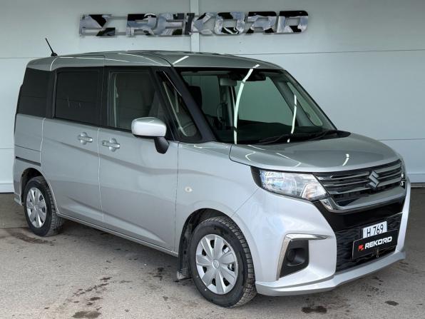 Suzuki Solio IV с пробегом 2020 года, цена 1 350 000 рублей, 48281 км, микровэн, Автокод Объявления