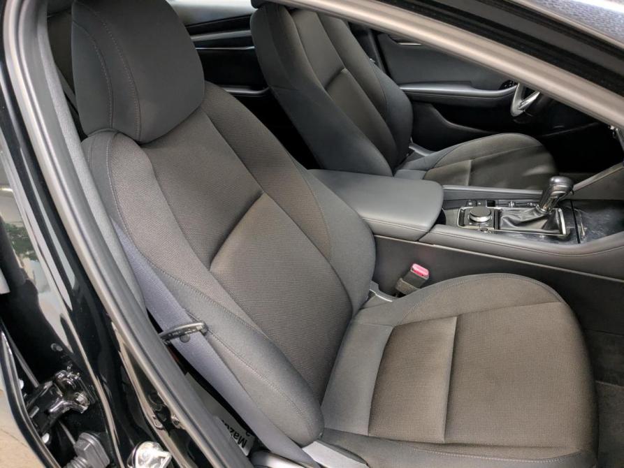 Mazda 3 III (BM) Рестайлинг Санкт-Петербург  - изображение 23