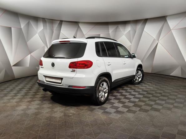 Volkswagen Tiguan I Рестайлинг с пробегом 2015 года, цена 1 579 000 рублей, 84087 км, внедорожник, Автокод Объявления