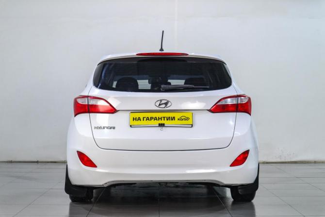 Hyundai i30 II Рестайлинг с пробегом 2016 года, цена 1 249 000 рублей, 196300 км, хэтчбек, Автокод Объявления