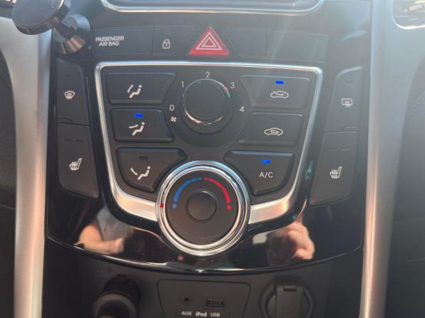 Hyundai i30 II с пробегом 2012 года, цена 880 000 рублей, 146615 км, хэтчбек, Автокод Объявления