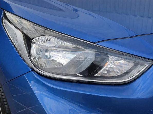 Hyundai Solaris II с пробегом 2019 года, цена 1 197 000 рублей, 181130 км, седан, Автокод Объявления