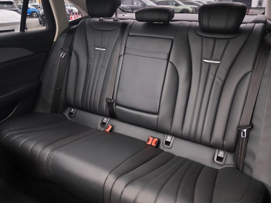 Hongqi H5 II Санкт-Петербург  - изображение 23