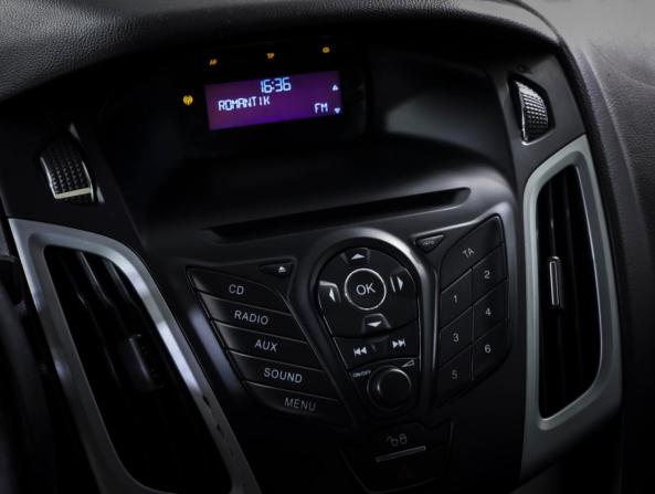 Ford Focus III с пробегом 2011 года, цена 650 000 рублей, 288393 км, седан, Автокод Объявления