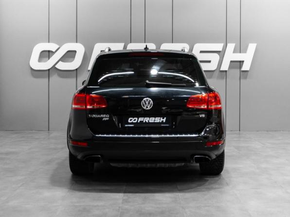 Volkswagen Touareg II с пробегом 2010 года, цена 1 549 000 рублей, 251040 км, внедорожник, Автокод Объявления