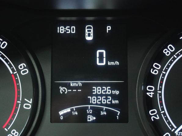Skoda Rapid II с пробегом 2021 года, цена 1 514 000 рублей, 78257 км, лифтбек, Автокод Объявления