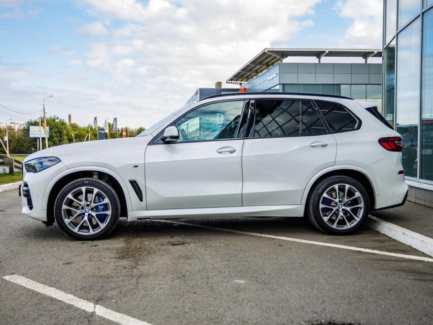 BMW X5 IV (G05/G18) Волгоград  - изображение 4