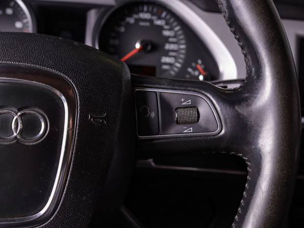 Audi A6 III (C6) Рестайлинг с пробегом 2010 года, цена 1 200 000 рублей, 282531 км, седан, Автокод Объявления