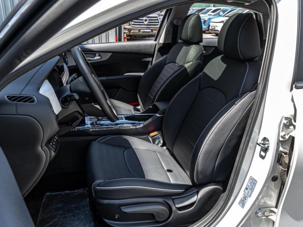 Kia K3 II (China Market) Рестайлинг с пробегом 2026 года, цена 2 598 000 рублей, 35 км, седан, Автокод Объявления