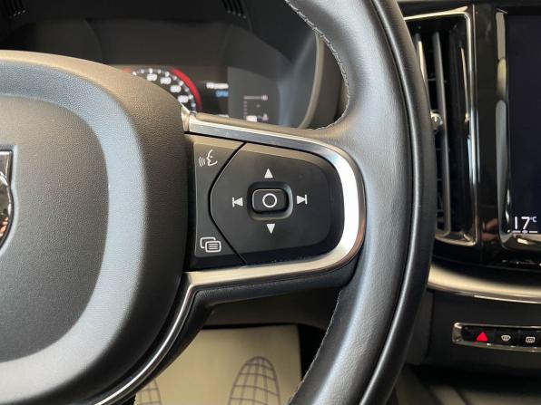 Volvo XC60 II с пробегом 2020 года, цена 4 097 000 рублей, 61251 км, внедорожник, Автокод Объявления