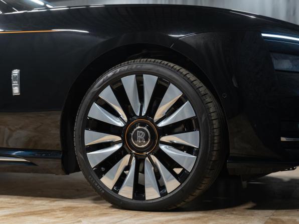 Новый Rolls-Royce Spectre 2024 года, цена 53 990 000 рублей, купе, Автокод Объявления