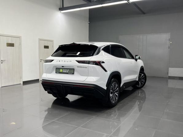 JETOUR DASHING I с пробегом 2024 года, цена 2 045 000 рублей, 19698 км, внедорожник, Автокод Объявления