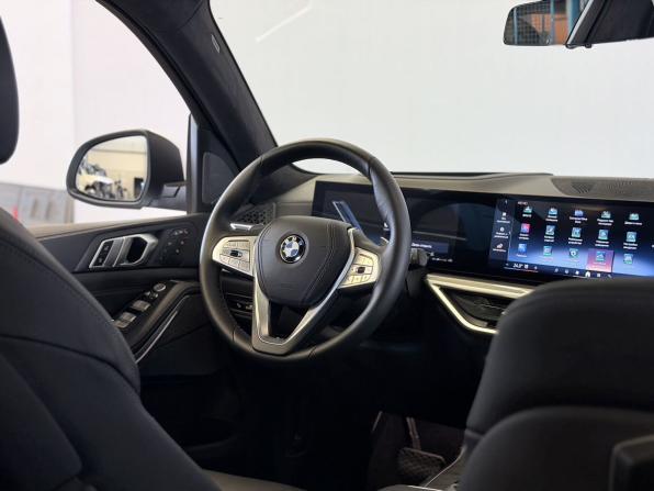BMW X7 I (G07) Рестайлинг с пробегом 2024 года, цена 13 500 000 рублей, 16470 км, внедорожник, Автокод Объявления