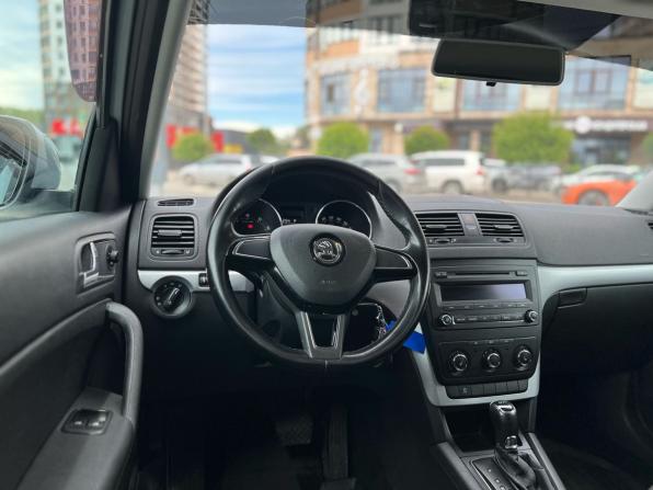 Skoda Yeti I Рестайлинг с пробегом 2014 года, цена 950 000 рублей, 112620 км, внедорожник, Автокод Объявления