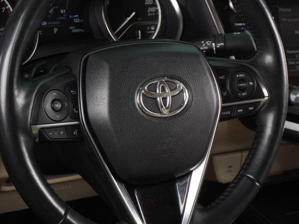 Toyota Camry VIII (XV70) с пробегом 2019 года, цена 3 816 000 рублей, 64687 км, седан, Автокод Объявления