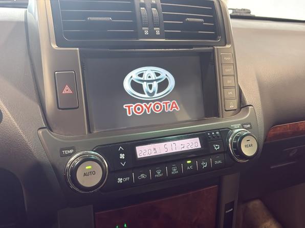Toyota Land Cruiser Prado 150 Series с пробегом 2011 года, цена 2 800 000 рублей, 129108 км, внедорожник, Автокод Объявления