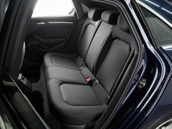 Audi A3 III (8V) Рестайлинг с пробегом 2019 года, цена 1 929 000 рублей, 150691 км, седан, Автокод Объявления