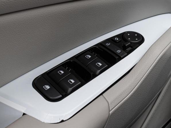 Kia Sportage V с пробегом 2026 года, цена 3 849 000 рублей, 43 км, внедорожник, Автокод Объявления