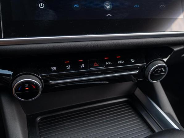 Omoda S5 с пробегом 2024 года, цена 1 320 000 рублей, 23699 км, седан, Автокод Объявления
