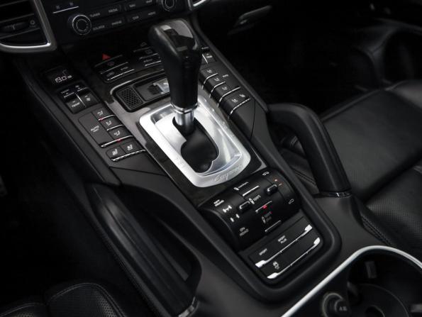 Porsche Cayenne II Рестайлинг (958) с пробегом 2017 года, цена 4 899 000 рублей, 146608 км, внедорожник, Автокод Объявления