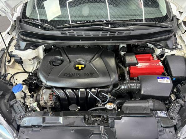 Hyundai Elantra V (MD) с пробегом 2014 года, цена 1 045 000 рублей, 172995 км, седан, Автокод Объявления