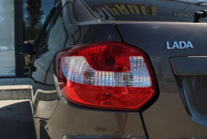 Lada (ВАЗ) Granta I с пробегом 2018 года, цена 700 000 рублей, 134016 км, лифтбек, Автокод Объявления