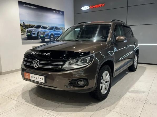 Volkswagen Tiguan I Рестайлинг с пробегом 2015 года, цена 1 099 000 рублей, 255000 км, внедорожник, Автокод Объявления