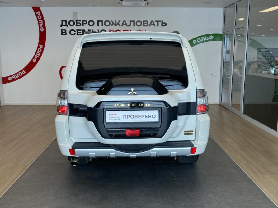 Mitsubishi Pajero IV Рестайлинг 2 Москва  - изображение 5