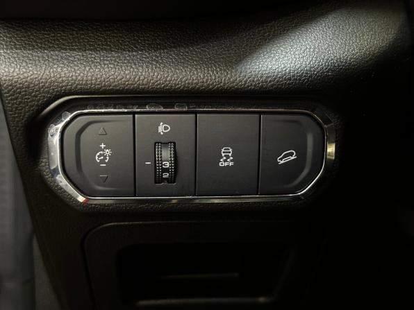 Haval Jolion I с пробегом 2021 года, цена 1 465 000 рублей, 45799 км, внедорожник, Автокод Объявления