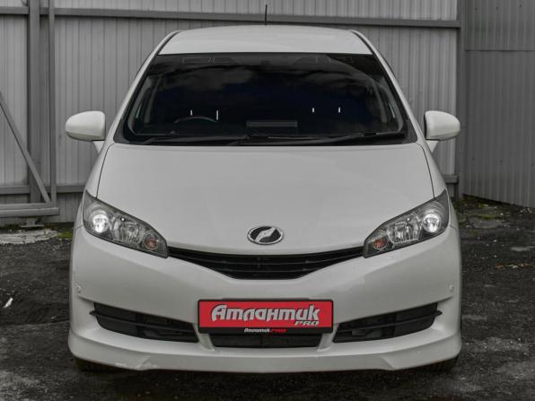 Toyota Wish II с пробегом 2011 года, цена 1 375 000 рублей, 167127 км, минивэн, Автокод Объявления