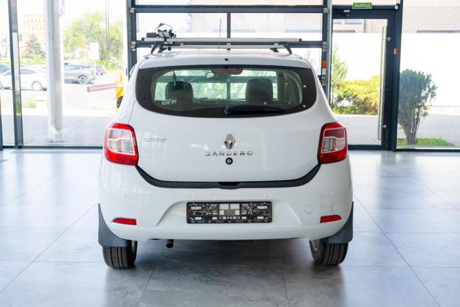 Renault Sandero II с пробегом 2016 года, цена 1 000 000 рублей, 206844 км, хэтчбек, Автокод Объявления
