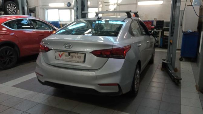 Hyundai Solaris II с пробегом 2018 года, цена 699 000 рублей, 246713 км, седан, Автокод Объявления