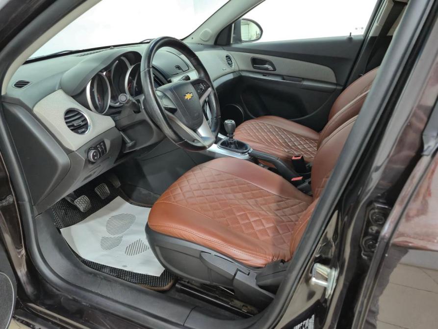 Chevrolet Cruze I Рестайлинг Альметьевск  - изображение 12