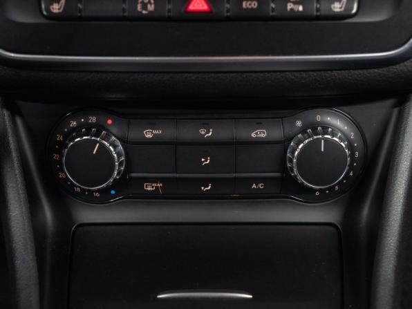 Mercedes-Benz CLA I (C117 X117) с пробегом 2013 года, цена 1 749 000 рублей, 176372 км, седан, Автокод Объявления