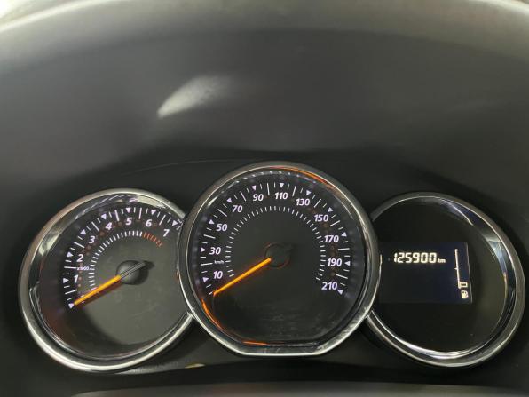Renault Logan II Рестайлинг с пробегом 2020 года, цена 1 098 000 рублей, 125900 км, седан, Автокод Объявления