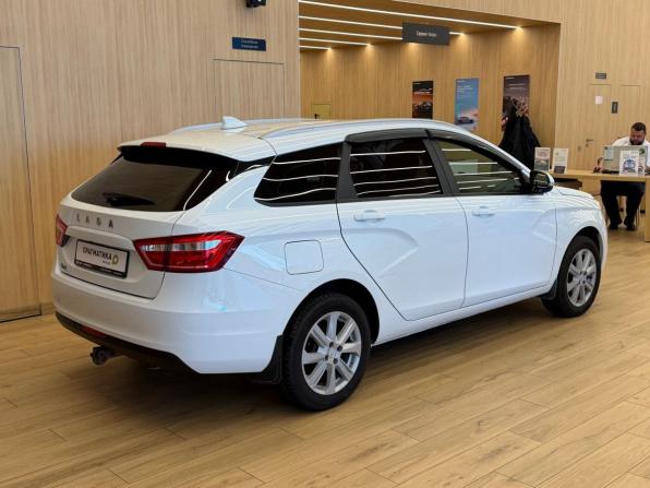 Lada (ВАЗ) Vesta I с пробегом 2022 года, цена 918 000 рублей, 151000 км, универсал, Автокод Объявления