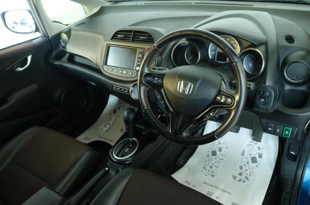 Honda Fit Shuttle I Омск  - изображение 10