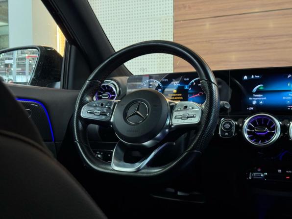 Mercedes-Benz GLA II (H247) с пробегом 2021 года, цена 3 669 990 рублей, 94136 км, внедорожник, Автокод Объявления