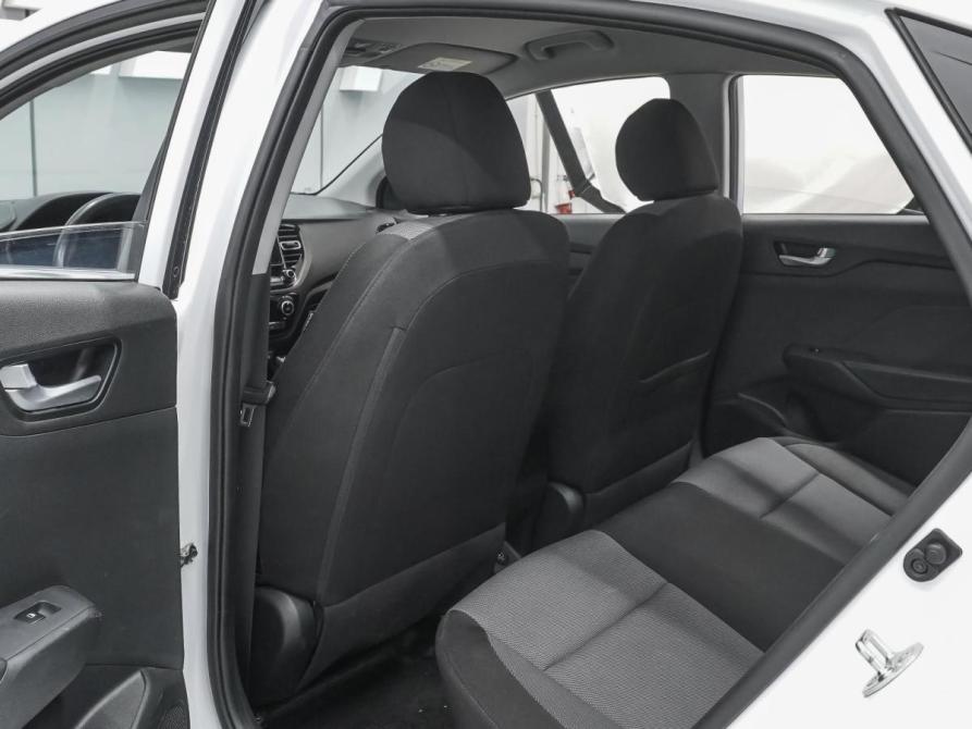 Hyundai Solaris II Рестайлинг Ростов-на-Дону  - изображение 11