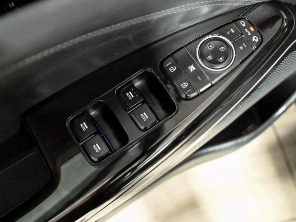 Kia K7 YG (II) Рестайлинг с пробегом 2020 года, цена 2 680 000 рублей, 101755 км, седан, Автокод Объявления