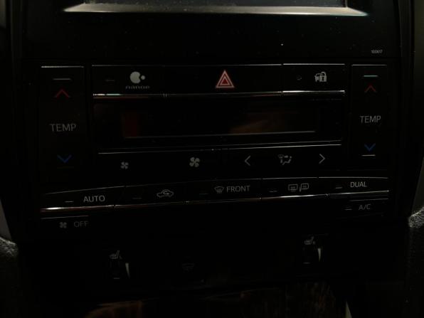 Toyota Camry VII (XV50) Рестайлинг с пробегом 2016 года, цена 1 790 000 рублей, 181848 км, седан, Автокод Объявления