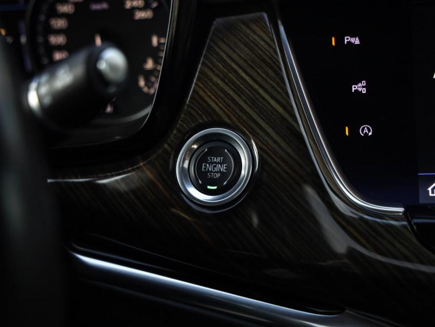 Cadillac XT6 I Санкт-Петербург  - изображение 20