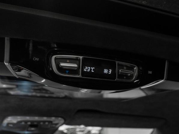 Mercedes-Benz V-Класс III (W447) Рестайлинг с пробегом 2020 года, цена 7 500 000 рублей, 109984 км, минивэн, Автокод Объявления