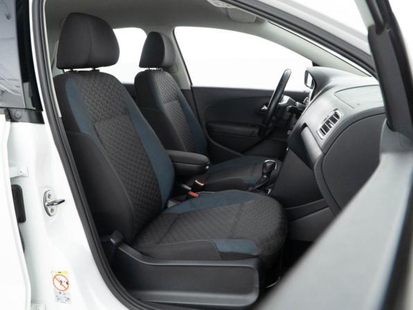 Volkswagen Polo V Рестайлинг с пробегом 2020 года, цена 1 346 077 рублей, 141332 км, седан, Автокод Объявления