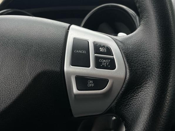 Mitsubishi ASX I с пробегом 2012 года, цена 1 125 000 рублей, 182000 км, внедорожник, Автокод Объявления